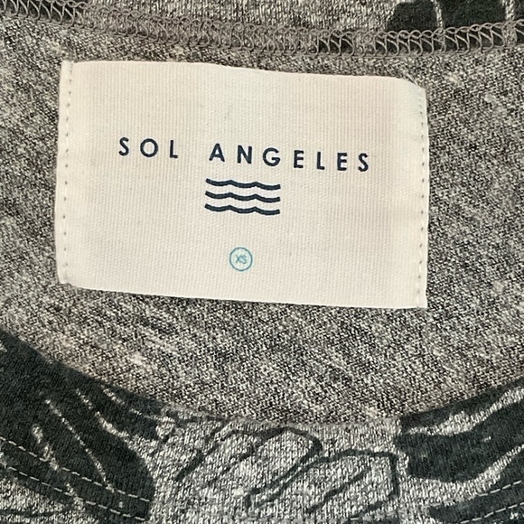 Sol Angeles Botanical Palm Leaf Grey Tank Top Sz XS - Picture 7 of 8